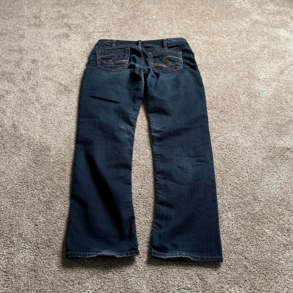 SILVER JEANS "SUKI STRAIGHT" RHINESTONE DENIM